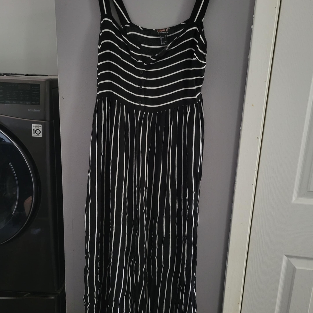 Forever 21 Black and White Striped Button Up Maxi Dress